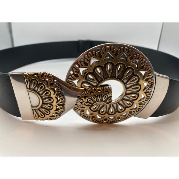 Chico's Size Small Adjustable Black Leather w/Gold Silver Adjustable Buckle Hook - Picture 1 of 9